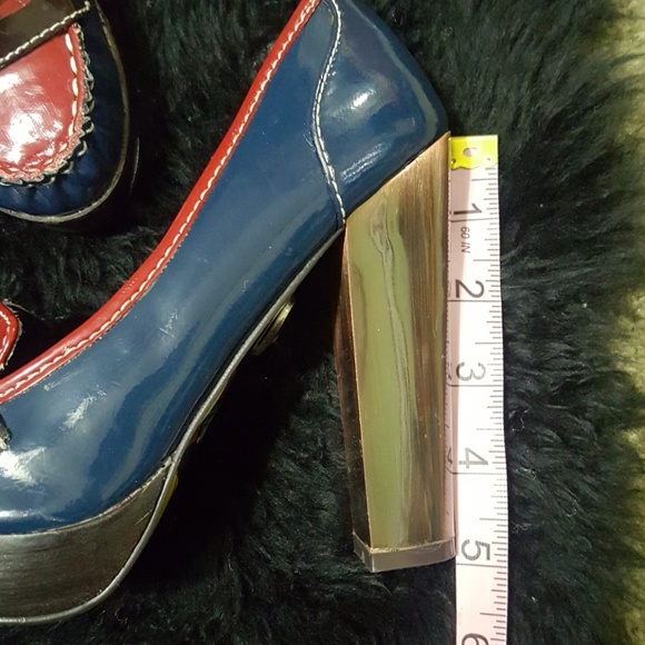 CCO! NWOT "Penny" Loafer Heels! - Picture 5 of 8